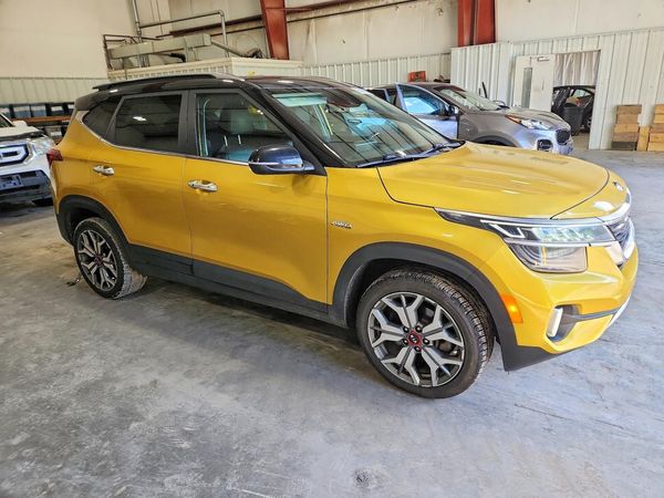 2021 KIA SELTOS — Passenger 3/4