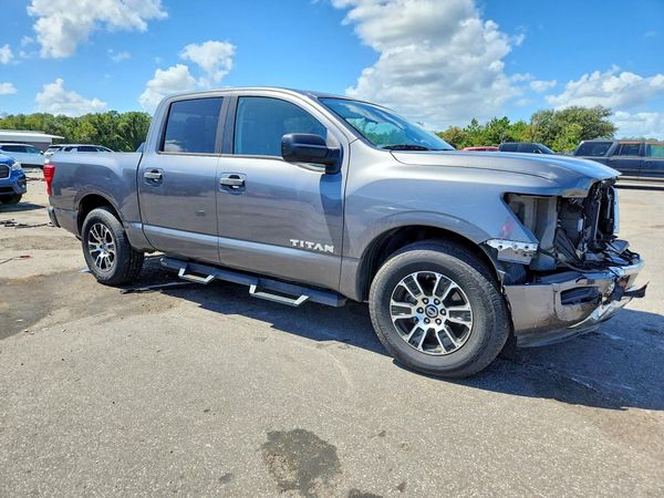 2022 NISSAN TITAN — Passenger 3/4