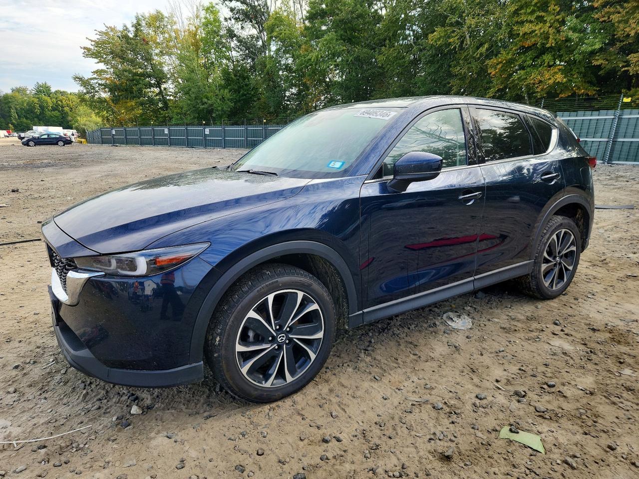2022 MAZDA CX-5 — Front 3/4