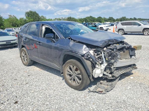 2024 TOYOTA RAV4 — Passenger 3/4