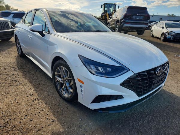 2021 HYUNDAI SONATA SEL — Passenger 3/4