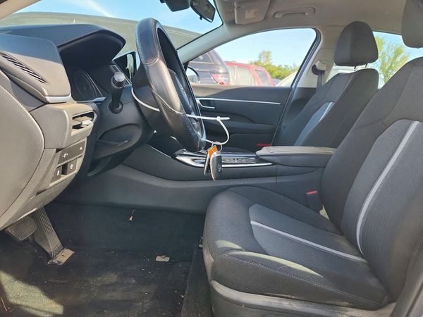 2021 HYUNDAI SONATA SEL — DENT