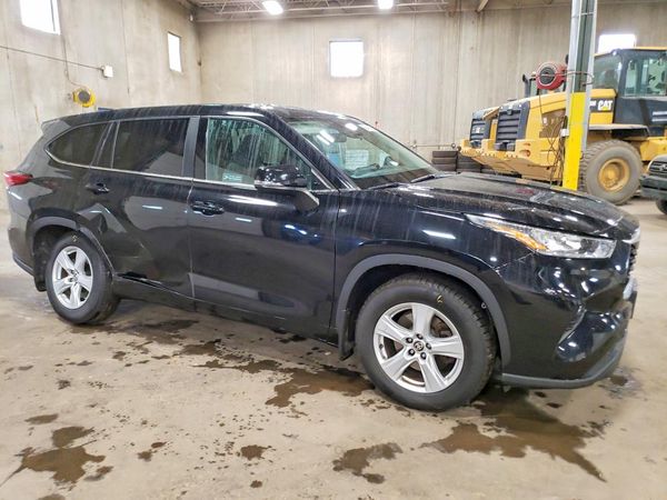 2020 TOYOTA HIGHLANDER — Passenger 3/4