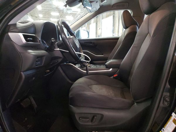2020 TOYOTA HIGHLANDER — DENT