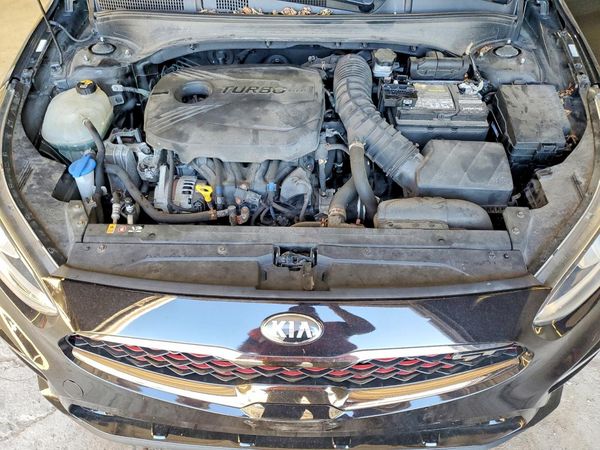2020 KIA FORTE — Engine bay