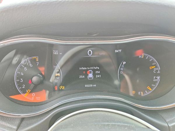 2017 JEEP GRAND CHEROKEE — ODOM