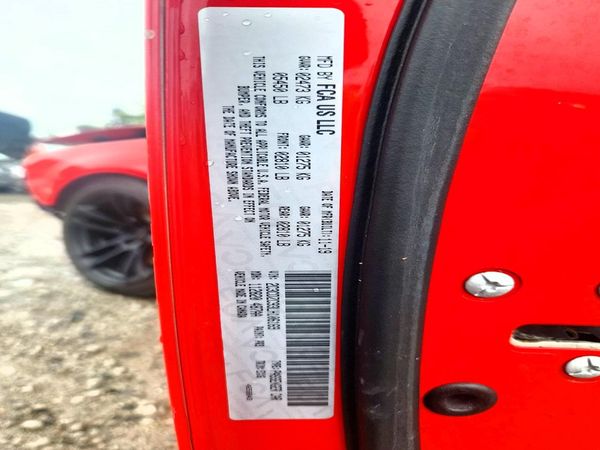 2020 DODGE CHALLENGER SRT HELLCAT — VINS