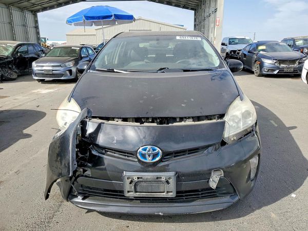 2015 TOYOTA PRIUS — DIRF