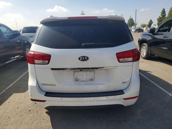 2015 KIA SEDONA GLS - Middle level — DIRR