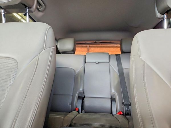 2017 HYUNDAI SANTA FE — SUVN