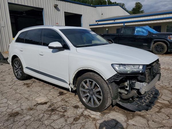 2018 AUDI Q7 quattro Premium Plus — Passenger 3/4