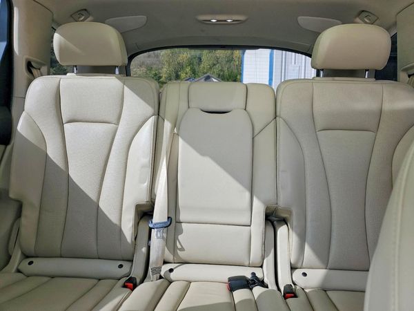 2018 AUDI Q7 quattro Premium Plus — SUVN