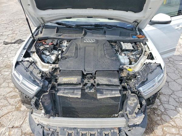 2018 AUDI Q7 quattro Premium Plus — Engine bay