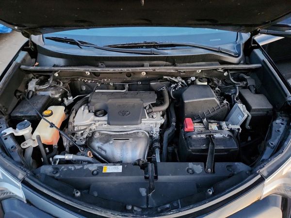 2017 TOYOTA RAV4 SE — Engine bay
