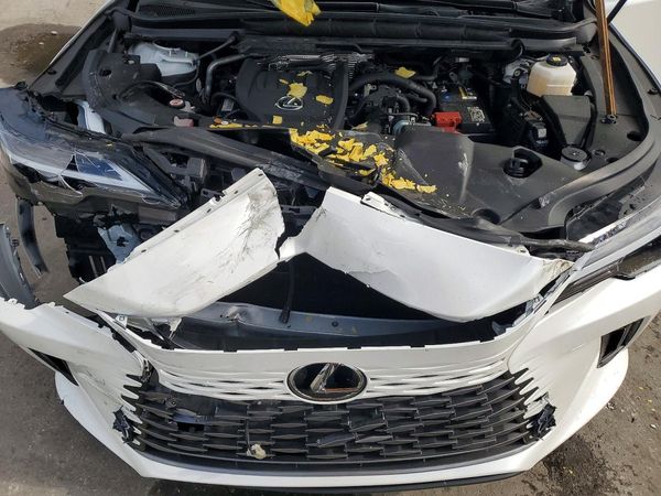 2023 LEXUS RX 350 — Engine bay