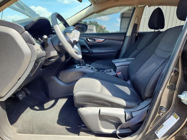 2018 NISSAN ROGUE — DENT