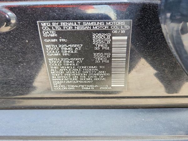 2018 NISSAN ROGUE — VINS