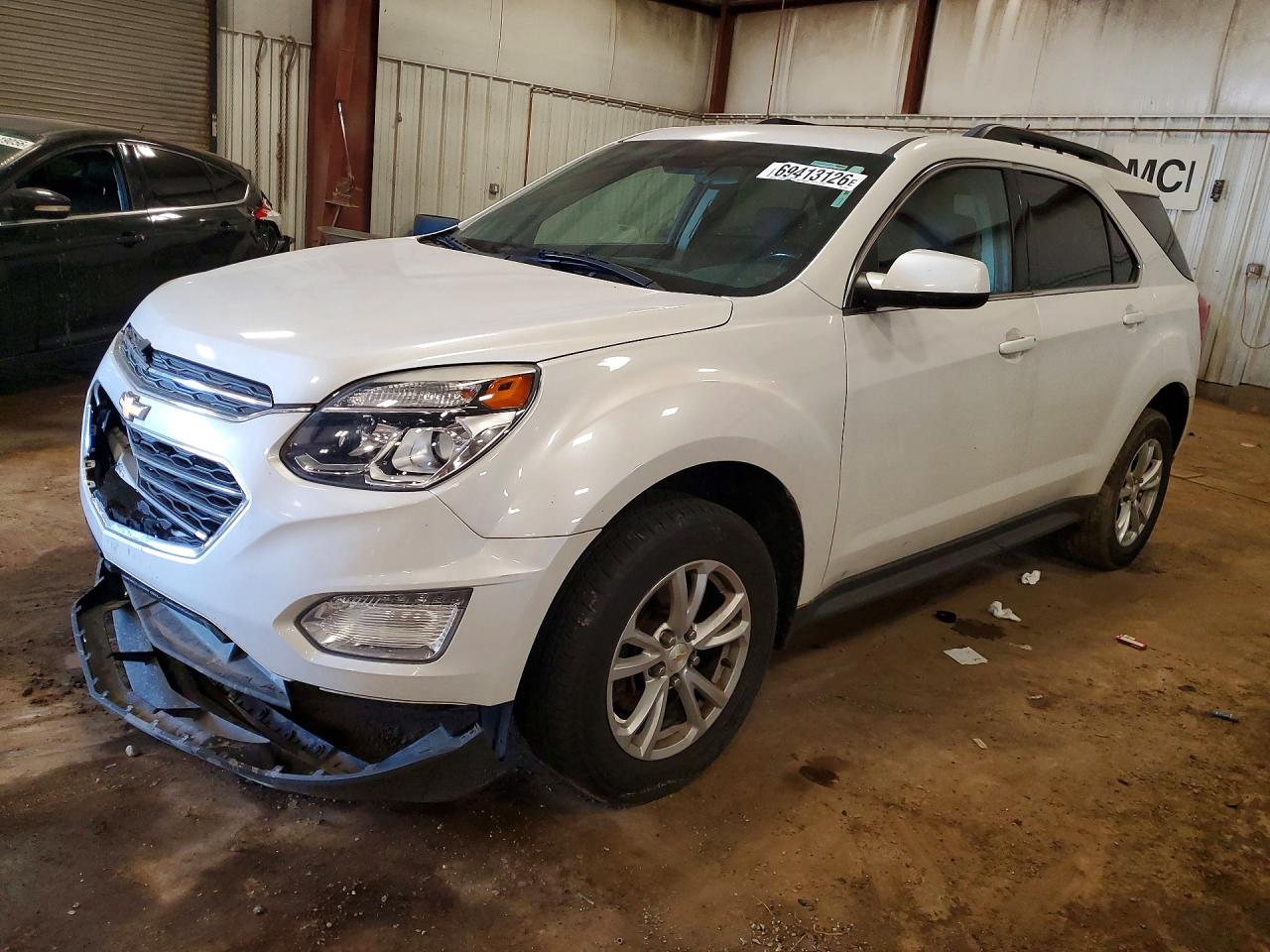 2016 CHEVROLET EQUINOX LT — Front 3/4