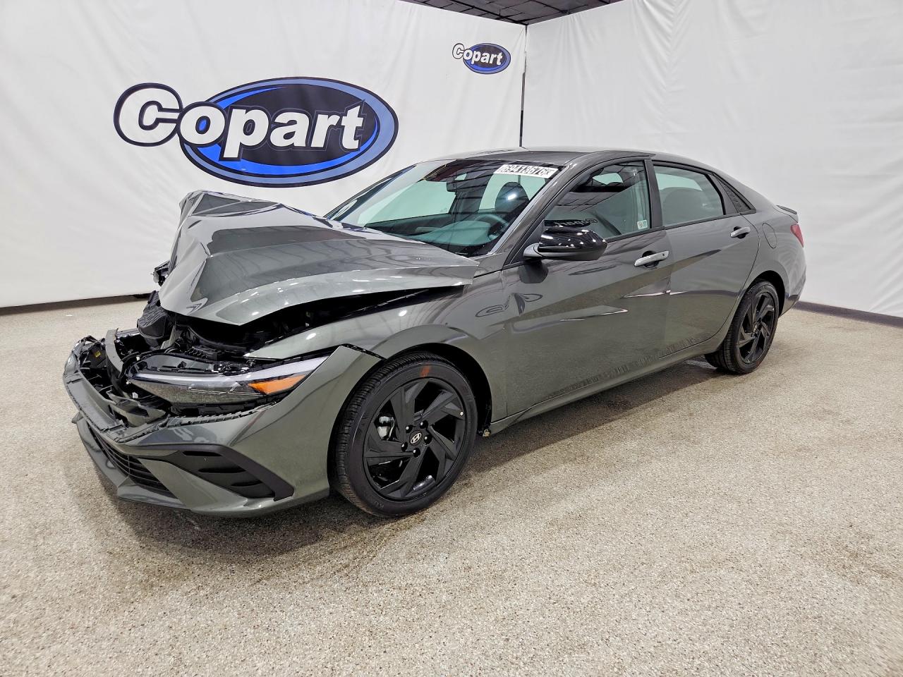 2026 HYUNDAI ELANTRA — Front 3/4