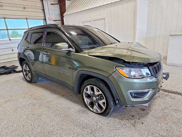 2019 JEEP COMPASS Limited — Passenger 3/4