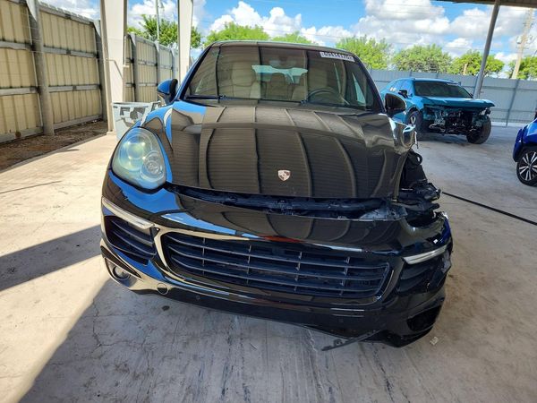 2016 PORSCHE CAYENNE — DIRF
