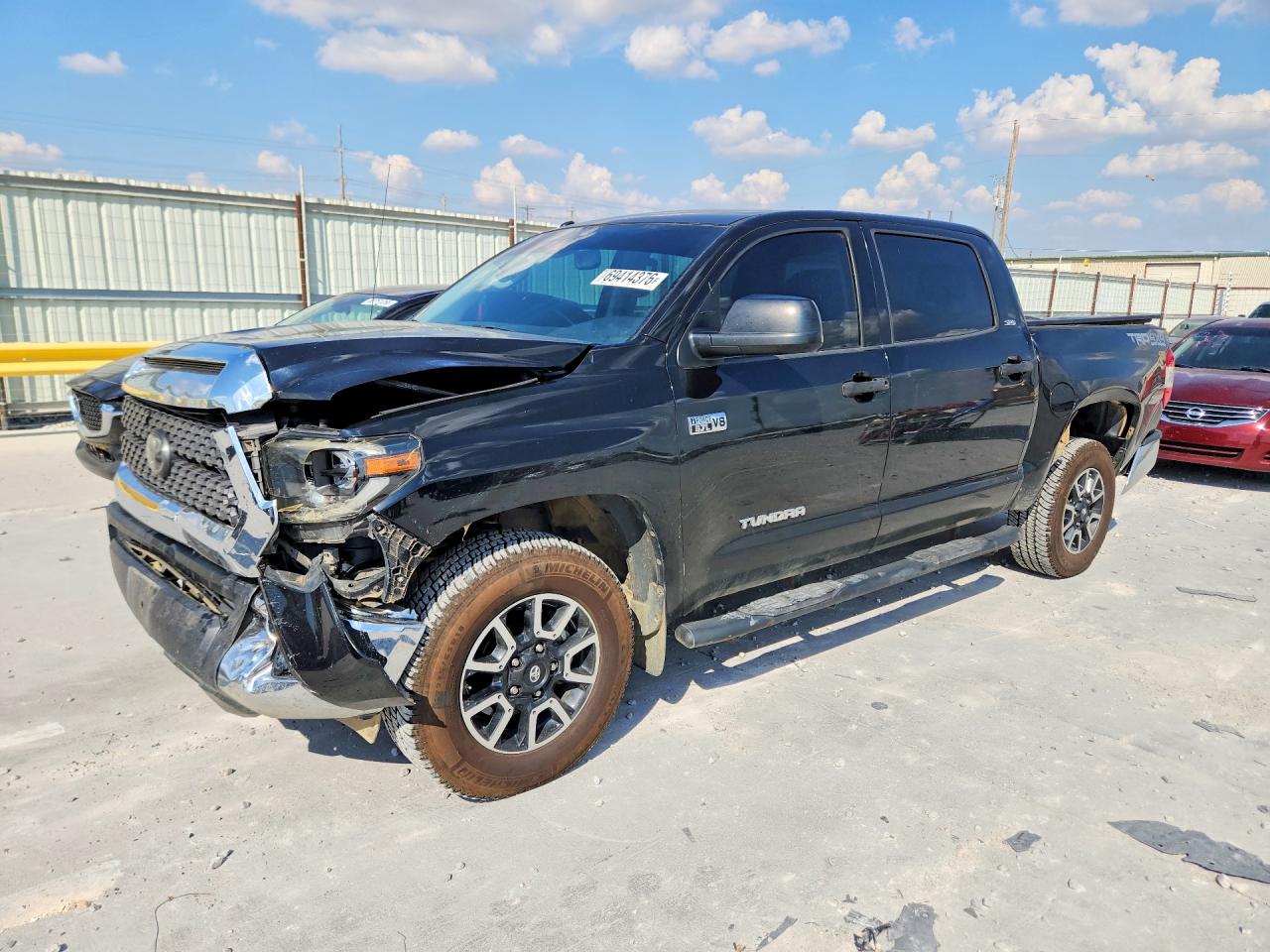 2019 TOYOTA TUNDRA — Front 3/4