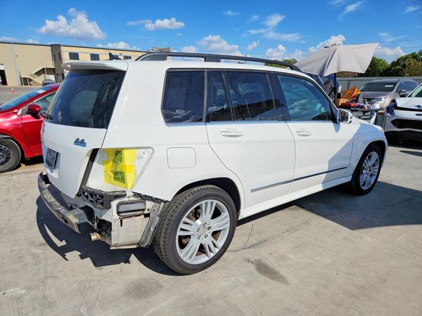 2015 MERCEDES-BENZ GLK — PSRA