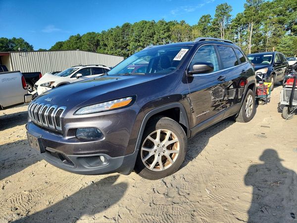 2017 JEEP CHEROKEE — Front 3/4