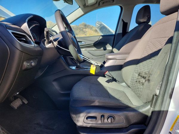 2020 CHEVROLET EQUINOX LT (2FL) — DENT