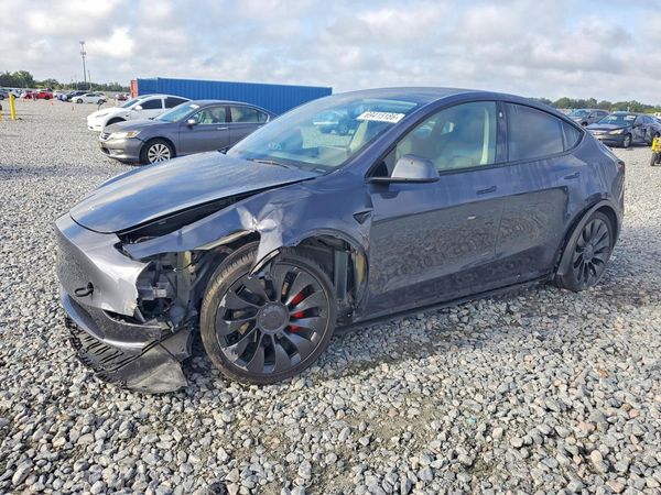 2023 TESLA MODEL Y — DSFA — Front 3/4