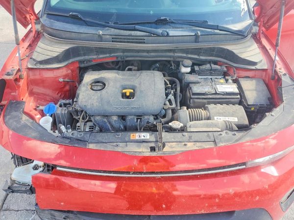 2022 KIA SOUL — Engine bay