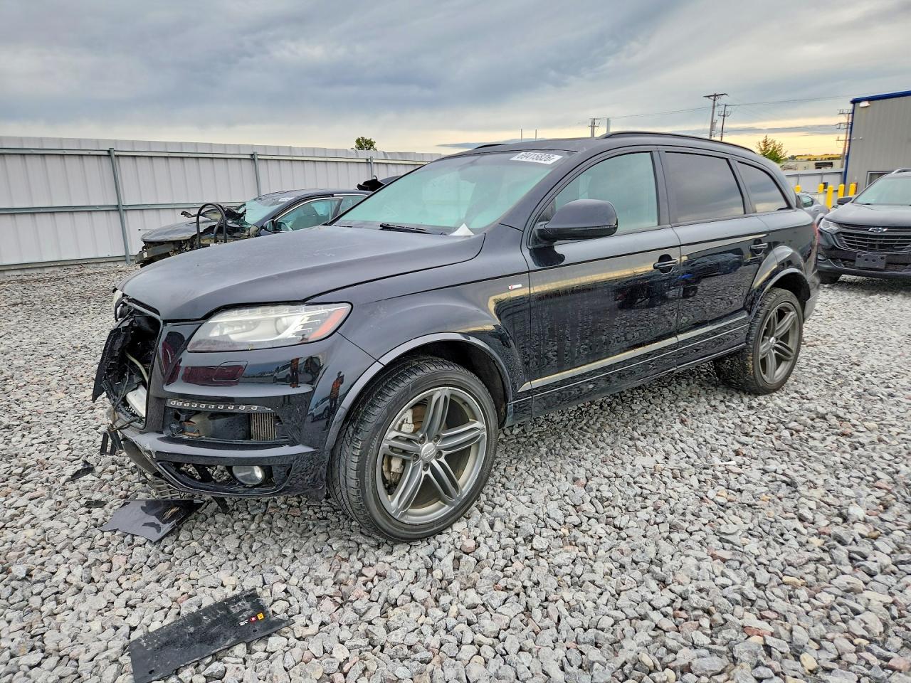 2013 AUDI Q7 — Front 3/4