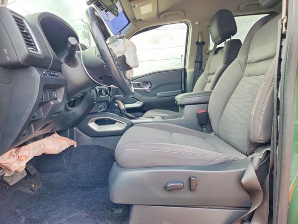 2023 NISSAN FRONTIER Crew Cab