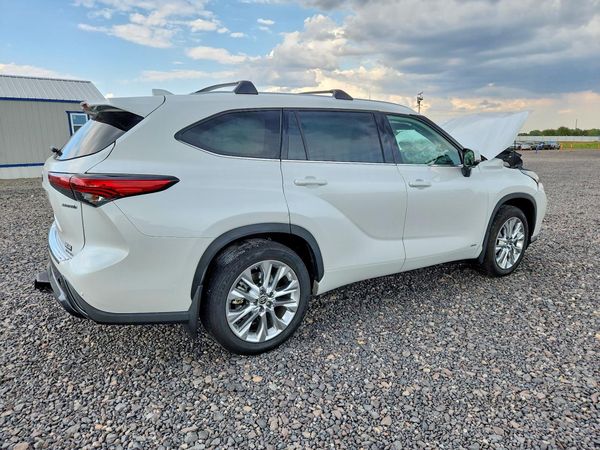 2023 TOYOTA HIGHLANDER Limited — PSRA