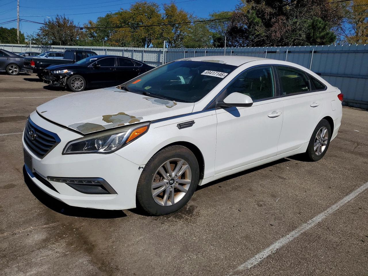 2015 HYUNDAI SONATA SE, ECO — Front 3/4