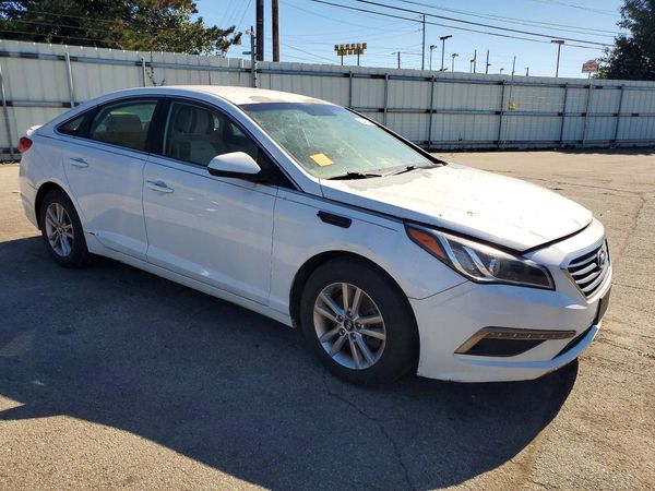 2015 HYUNDAI SONATA SE, ECO — Passenger 3/4