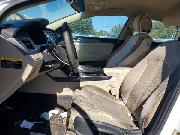 2015 HYUNDAI SONATA SE, ECO — DENT