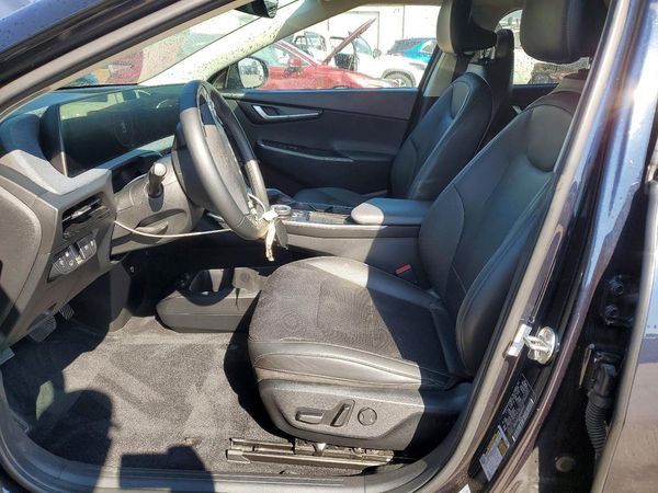 2024 KIA EV6 Light, Wind — DENT