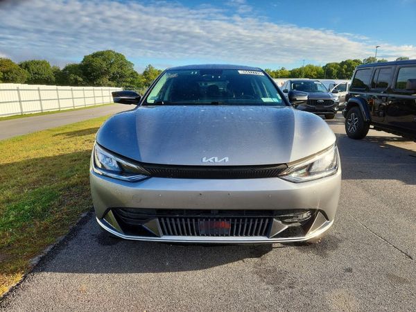 2024 KIA EV6 Light, Wind — DIRF