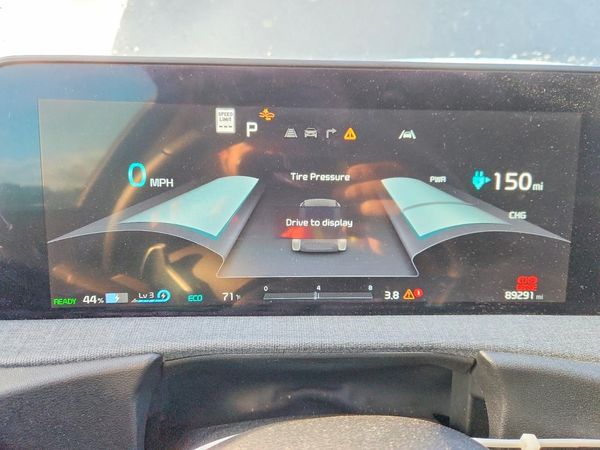 2024 KIA EV6 Light, Wind — ODOM