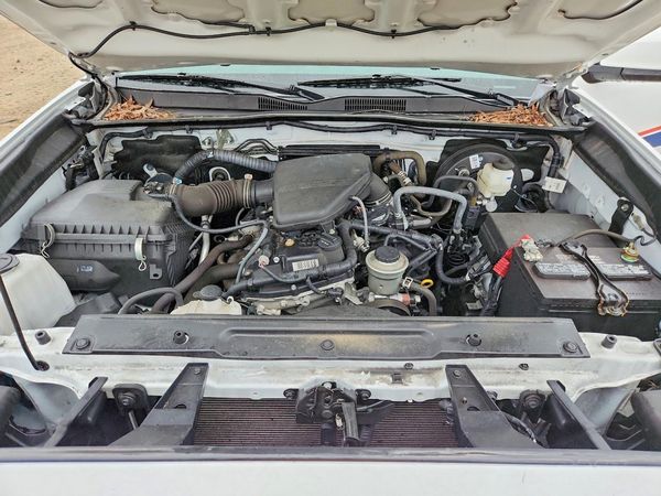 2023 TOYOTA TACOMA SR5 — Engine bay