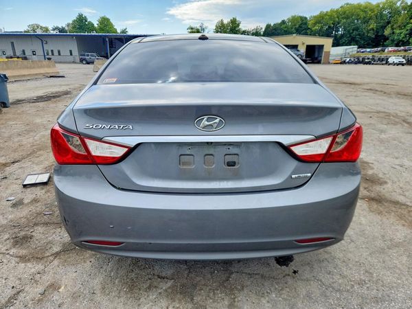 2013 HYUNDAI SONATA — DIRR