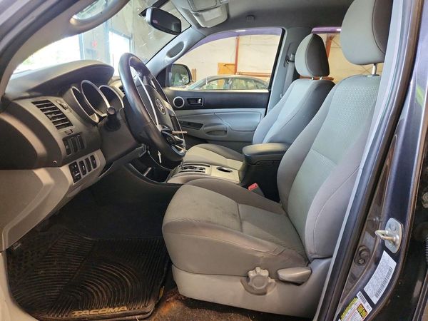 2012 TOYOTA TACOMA — DENT