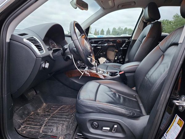 2015 AUDI Q5 Premium Plus — DENT