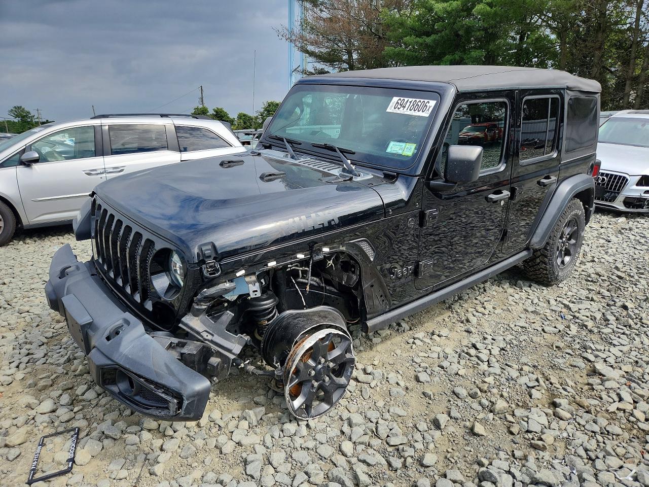 2022 JEEP WRANGLER UNLIMITED — Front 3/4