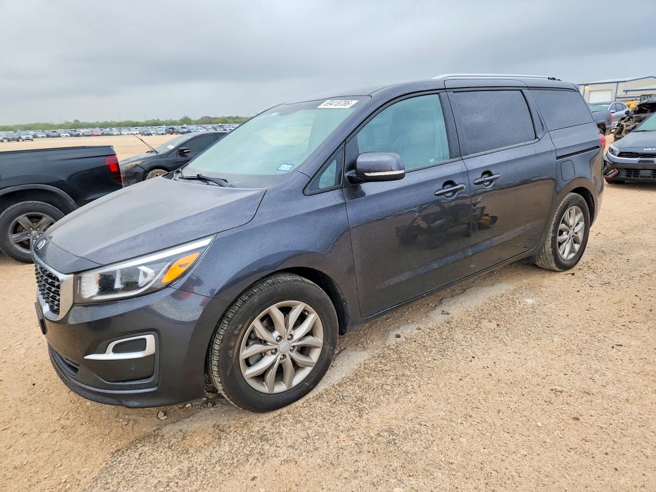 2021 KIA SEDONA — Front 3/4