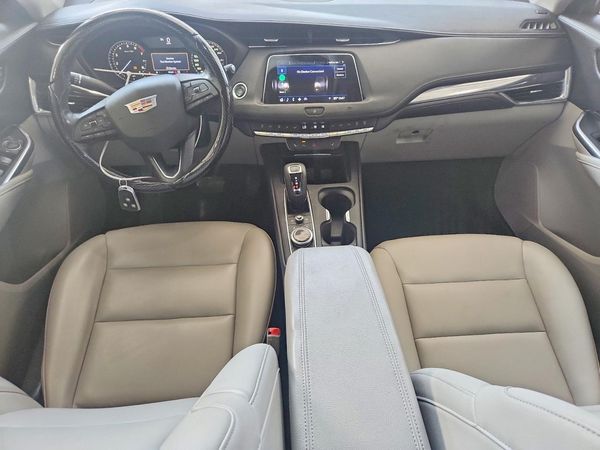 2019 CADILLAC XT4 Luxury — CKPT