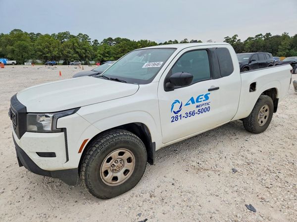 2022 NISSAN FRONTIER — Front 3/4