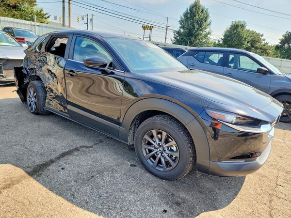 2025 MAZDA CX-30 — Passenger 3/4