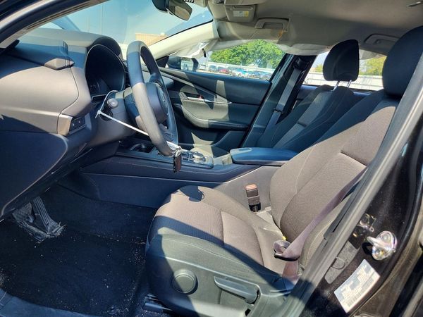 2025 MAZDA CX-30 — DENT